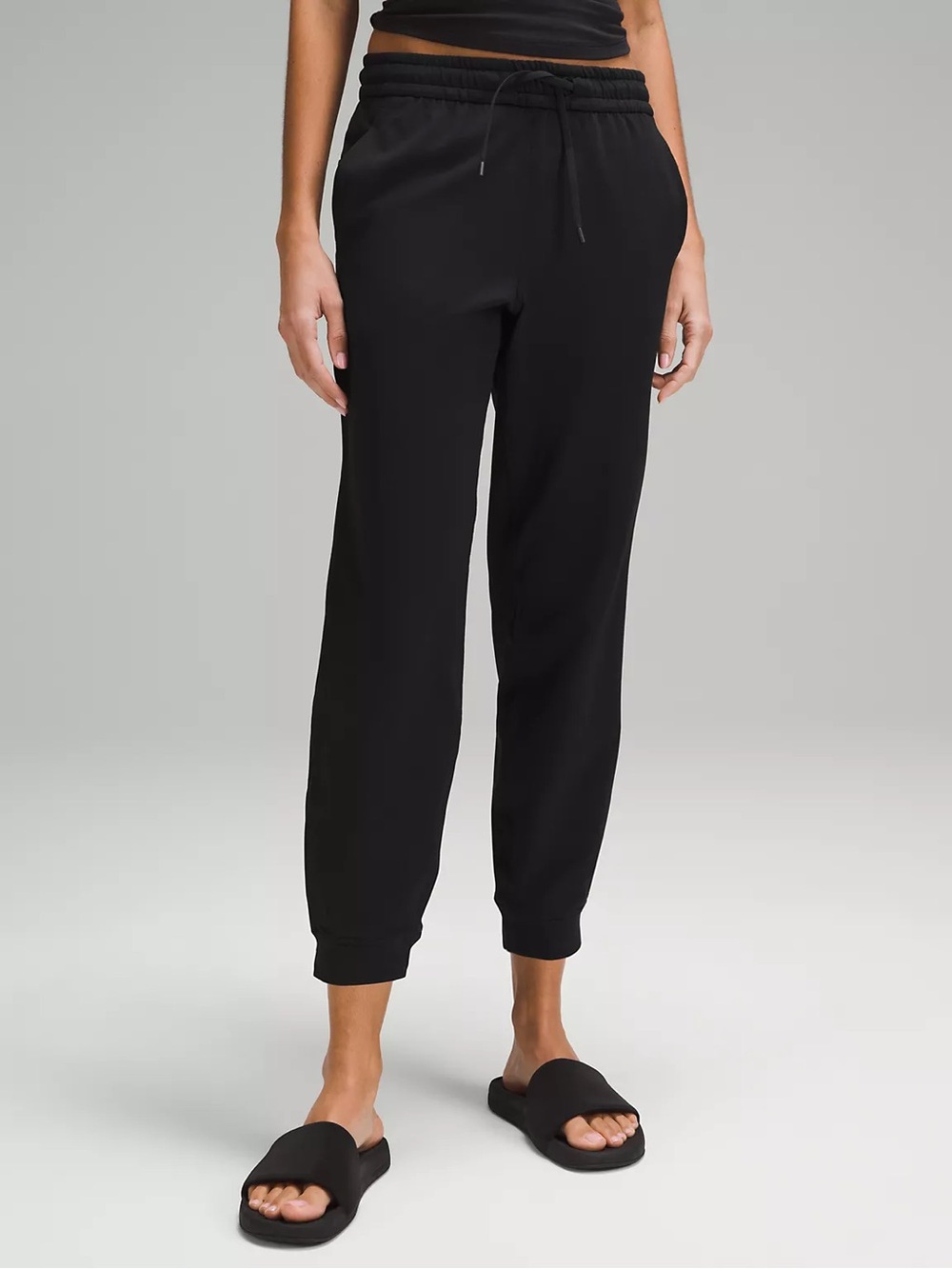 Lululemon Soft Jersey Classic-Fit Mid-Rise Jogger - Black, Size 6